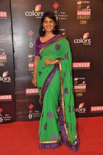 Sonali Kulkarni at Screen Awards red carpet in Mumbai on 12th Jan 2013 (268).JPG